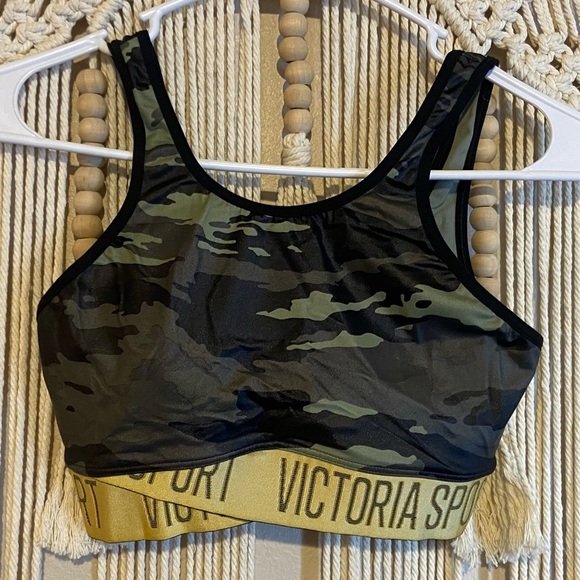 Victoria Secret Green Camo Victoria Sport Bra Size Small Racer Back - Picture 1 of 7